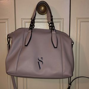 ✨Vera Wang purse✨